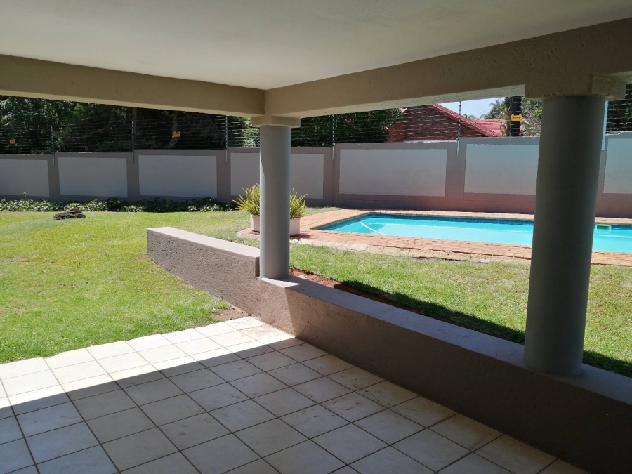 To Let 2 Bedroom Property for Rent in Monument Park Gauteng