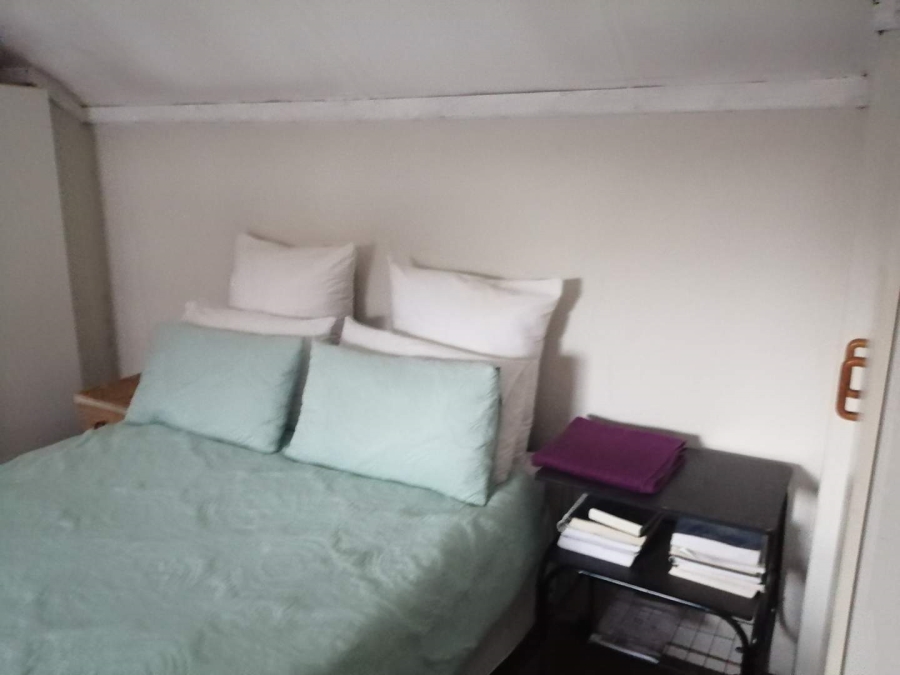 To Let 1 Bedroom Property for Rent in Sunnyside Gauteng