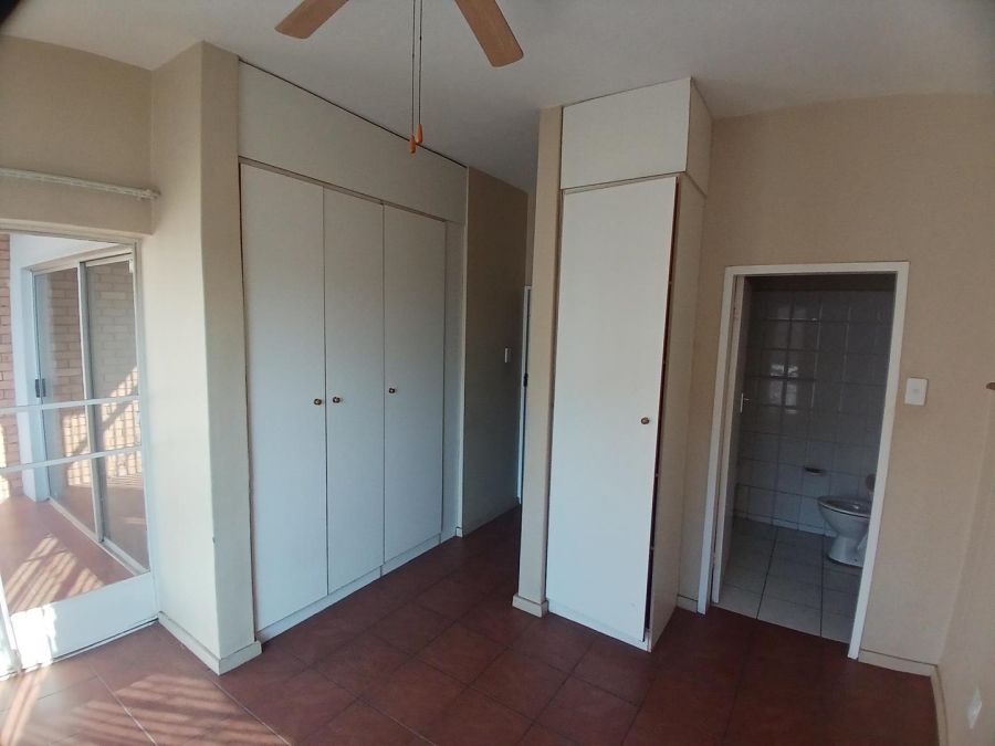 To Let 2 Bedroom Property for Rent in Waterkloof Glen Gauteng
