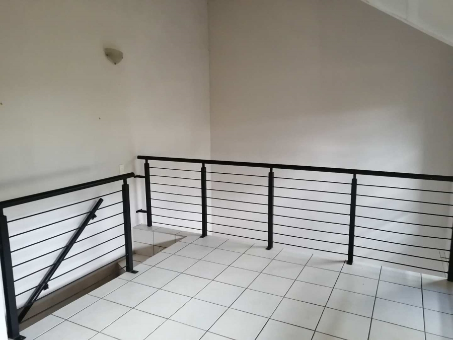 To Let 1 Bedroom Property for Rent in Riviera Gauteng