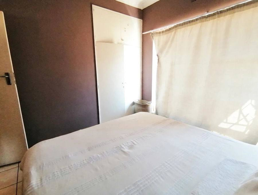 0 Bedroom Property for Sale in Linmeyer Gauteng