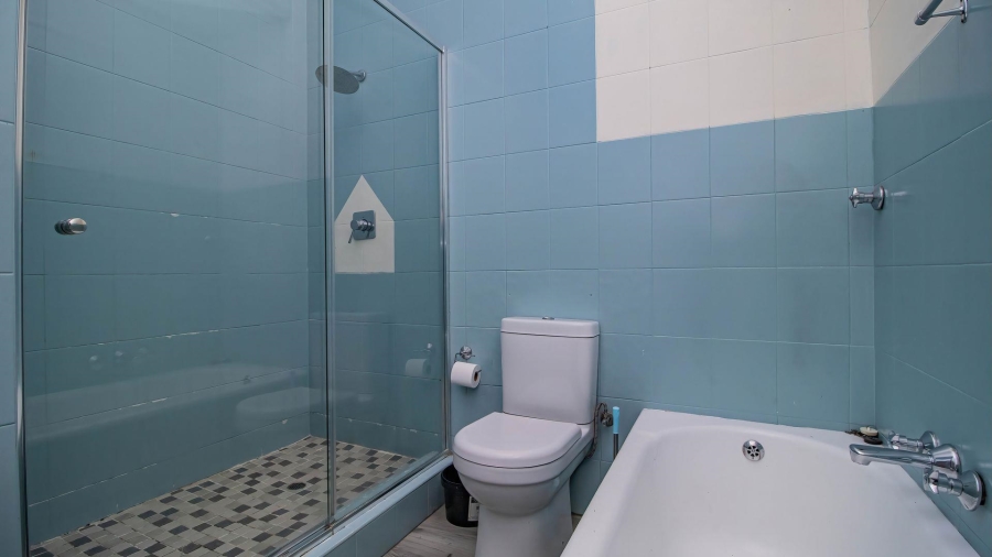 3 Bedroom Property for Sale in Beyerspark Gauteng