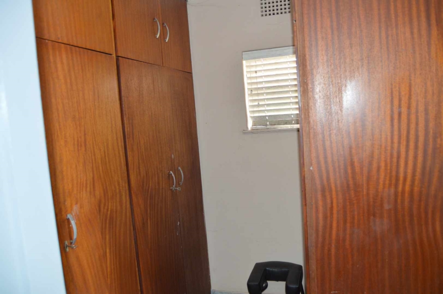 4 Bedroom Property for Sale in Verwoerdpark Gauteng
