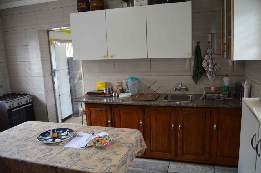 4 Bedroom Property for Sale in Verwoerdpark Gauteng