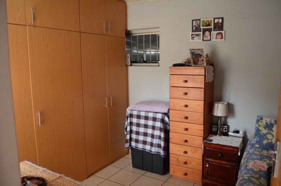 4 Bedroom Property for Sale in Verwoerdpark Gauteng