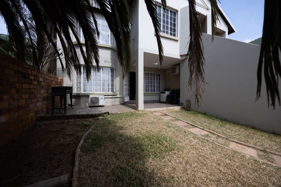 3 Bedroom Property for Sale in Wapadrand Gauteng