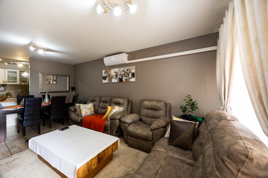 3 Bedroom Property for Sale in Wapadrand Gauteng