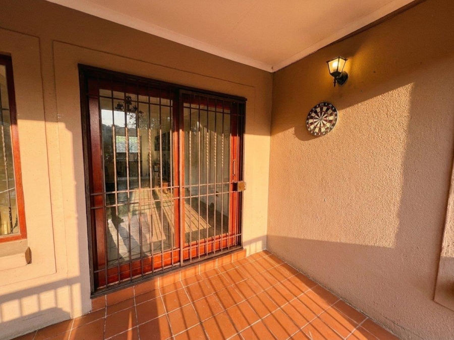 3 Bedroom Property for Sale in Northwold Gauteng