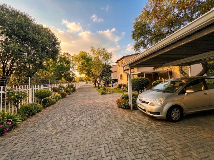3 Bedroom Property for Sale in Northwold Gauteng