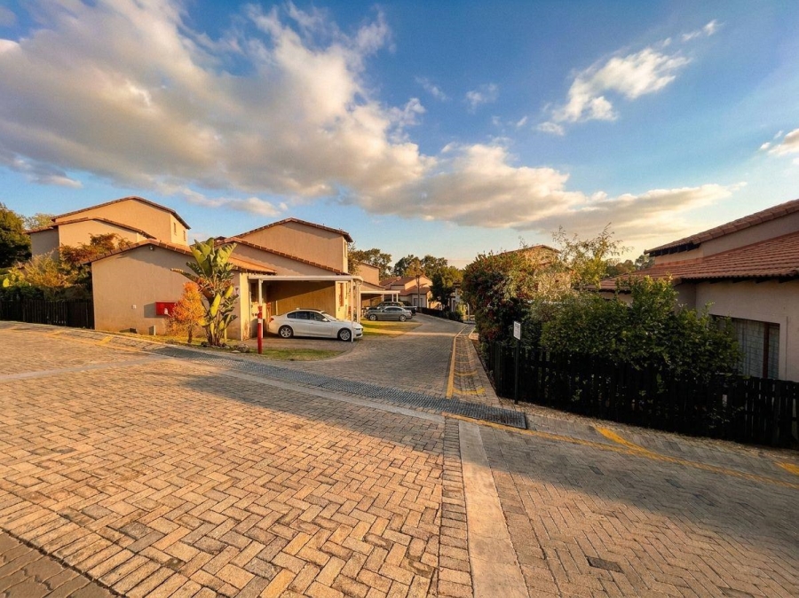 3 Bedroom Property for Sale in Northwold Gauteng