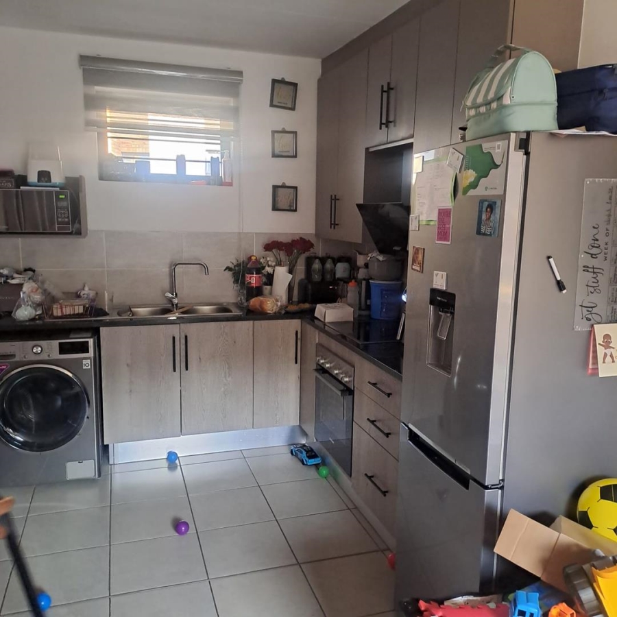2 Bedroom Property for Sale in Theresa Park Gauteng