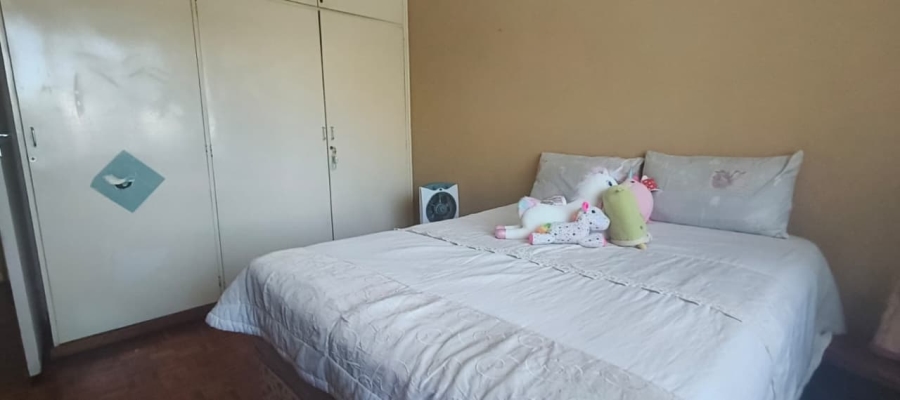 5 Bedroom Property for Sale in Pretoria Gardens Gauteng