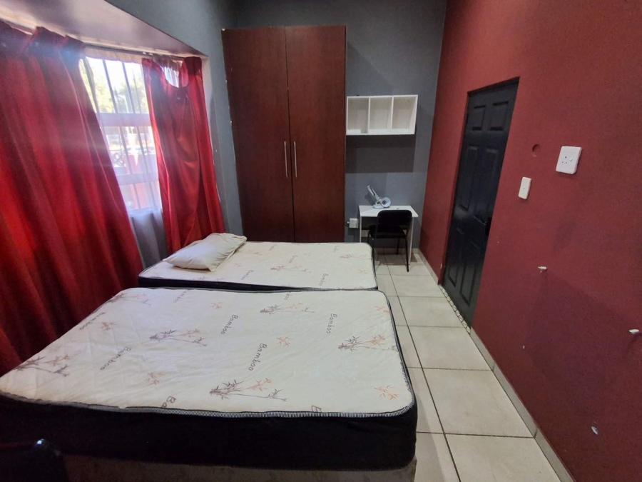 10 Bedroom Property for Sale in Bertrams Gauteng