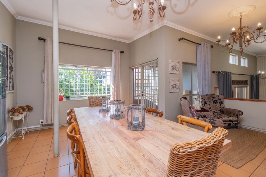 5 Bedroom Property for Sale in Eldoraigne Gauteng
