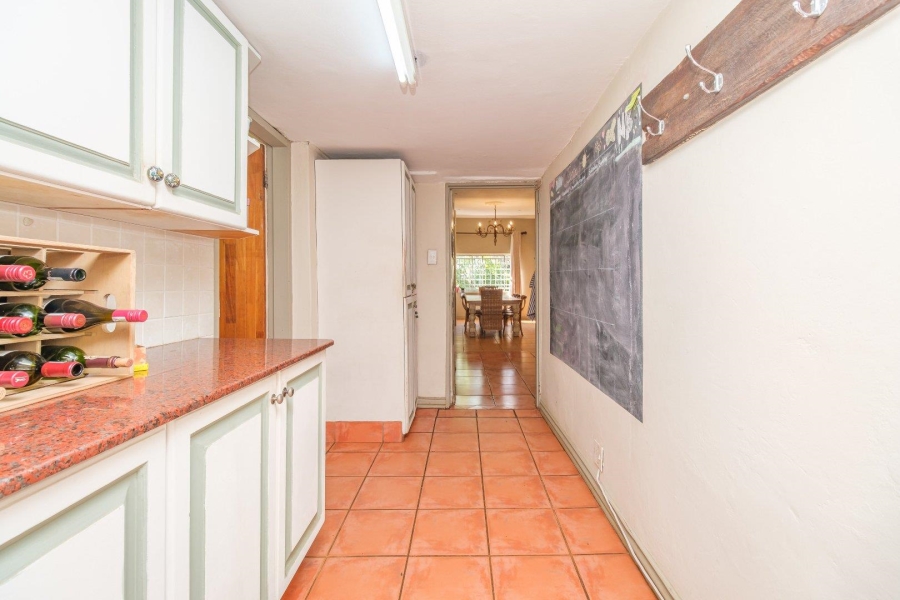 5 Bedroom Property for Sale in Eldoraigne Gauteng