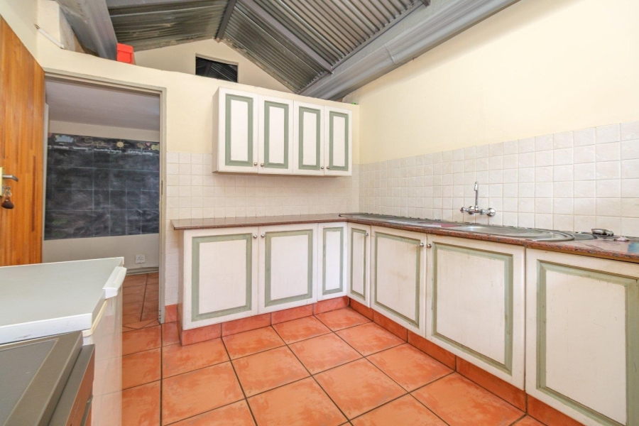 5 Bedroom Property for Sale in Eldoraigne Gauteng