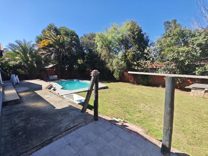 3 Bedroom Property for Sale in Brackendowns Gauteng
