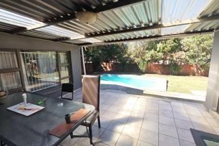 3 Bedroom Property for Sale in Brackendowns Gauteng