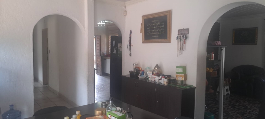 3 Bedroom Property for Sale in Brackendowns Gauteng