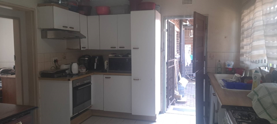 3 Bedroom Property for Sale in Brackendowns Gauteng