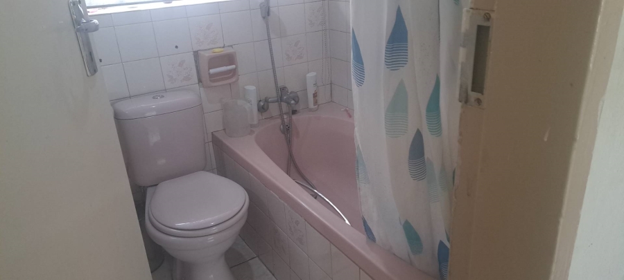 3 Bedroom Property for Sale in Brackendowns Gauteng