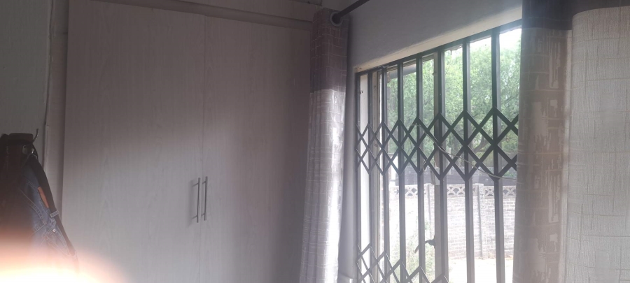 3 Bedroom Property for Sale in Brackendowns Gauteng