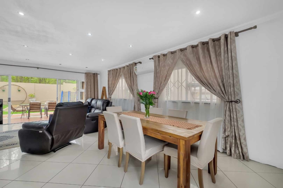 4 Bedroom Property for Sale in Halfway Gardens Gauteng