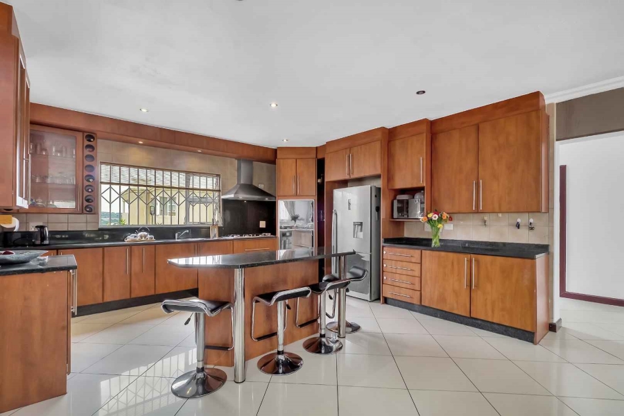 4 Bedroom Property for Sale in Halfway Gardens Gauteng