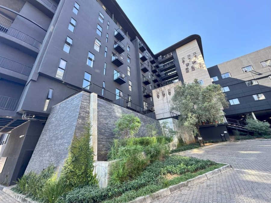 To Let 1 Bedroom Property for Rent in Sandton Central Gauteng