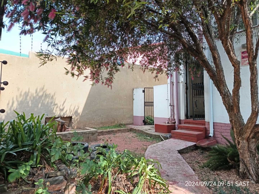 4 Bedroom Property for Sale in Vrededorp Gauteng