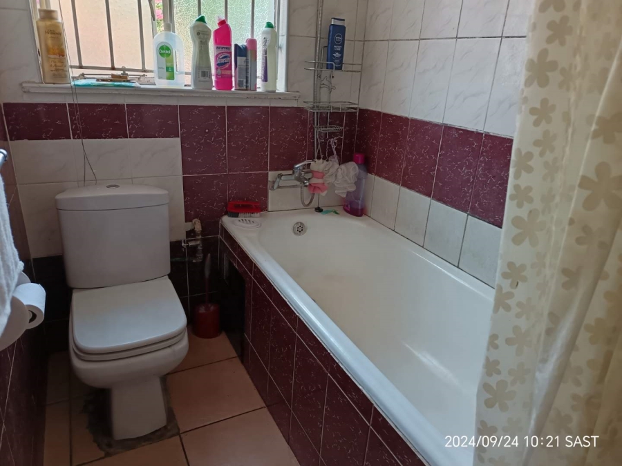 4 Bedroom Property for Sale in Vrededorp Gauteng
