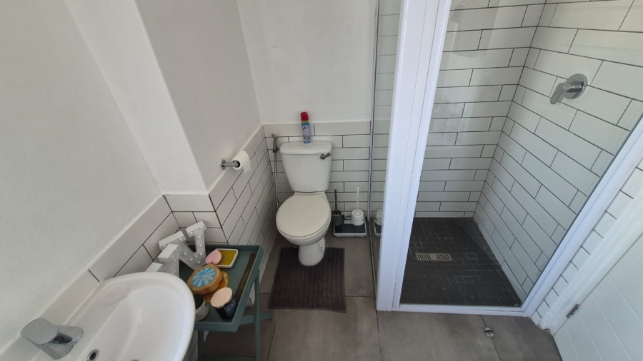 2 Bedroom Property for Sale in Glen Erasmia Gauteng