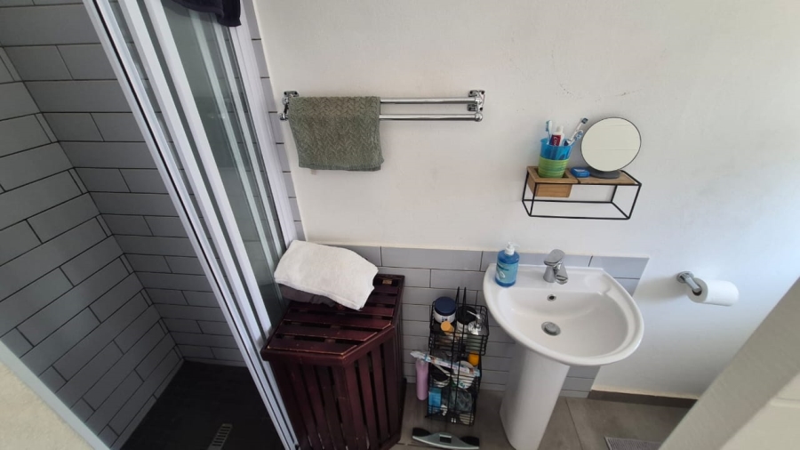 2 Bedroom Property for Sale in Glen Erasmia Gauteng