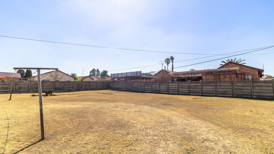 3 Bedroom Property for Sale in Rynsoord Gauteng