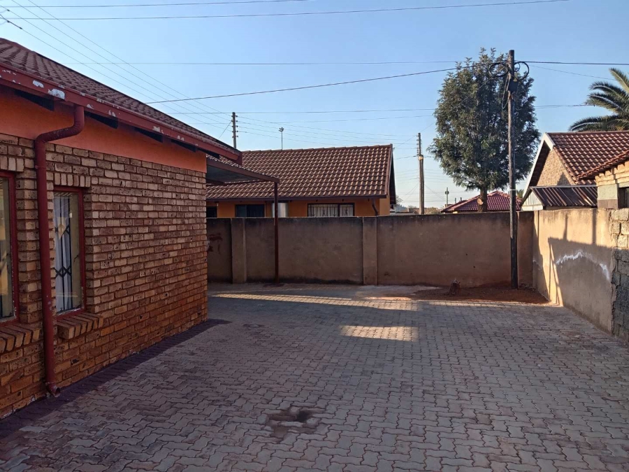 2 Bedroom Property for Sale in Ga-Rankuwa Gauteng