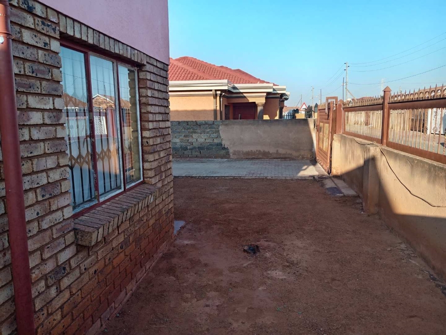 2 Bedroom Property for Sale in Ga-Rankuwa Gauteng