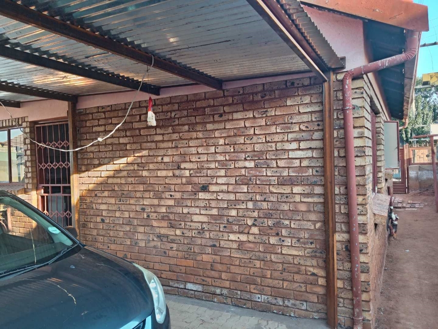 2 Bedroom Property for Sale in Ga-Rankuwa Gauteng