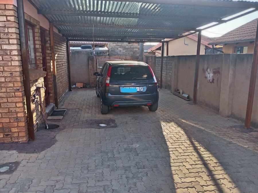 2 Bedroom Property for Sale in Ga-Rankuwa Gauteng