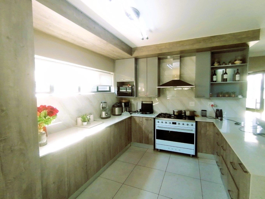 3 Bedroom Property for Sale in Sinoville Gauteng