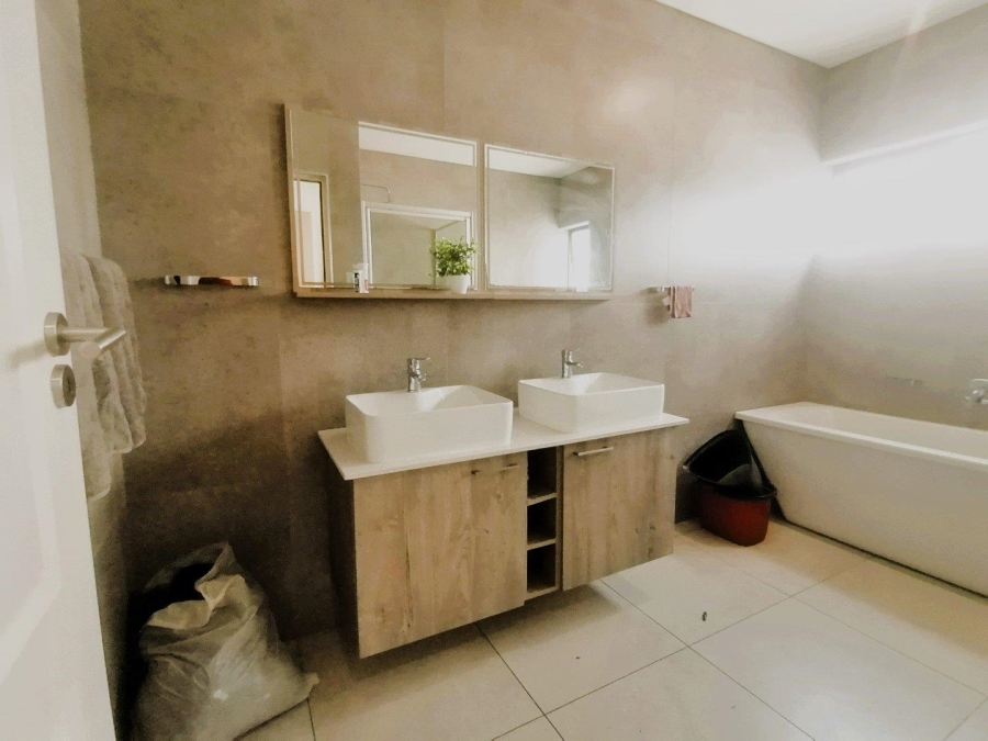 3 Bedroom Property for Sale in Sinoville Gauteng