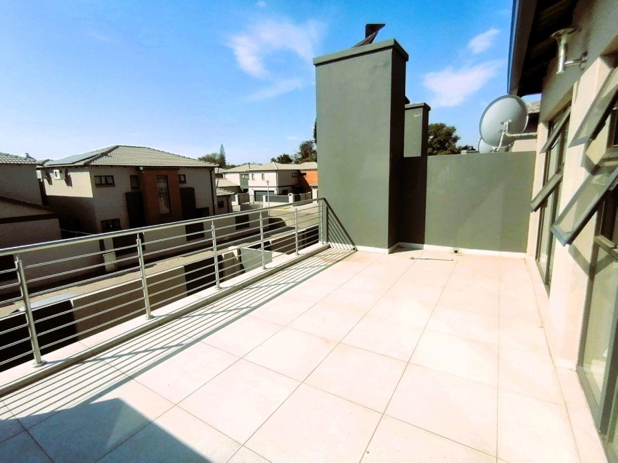3 Bedroom Property for Sale in Sinoville Gauteng