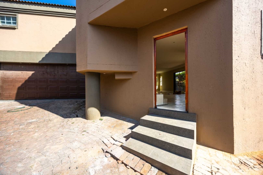 4 Bedroom Property for Sale in Equestria Gauteng