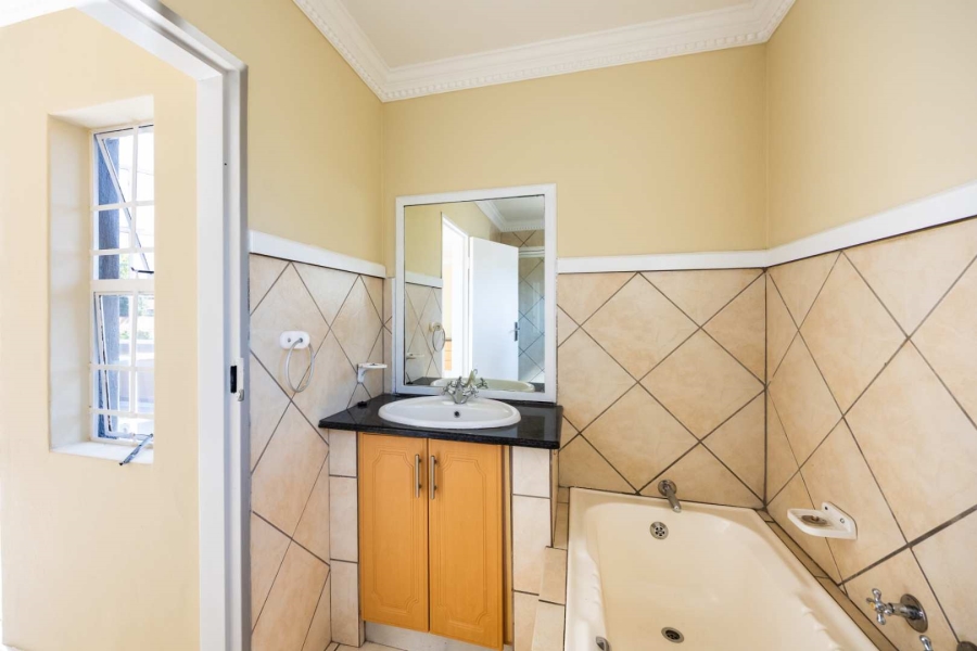 4 Bedroom Property for Sale in Equestria Gauteng