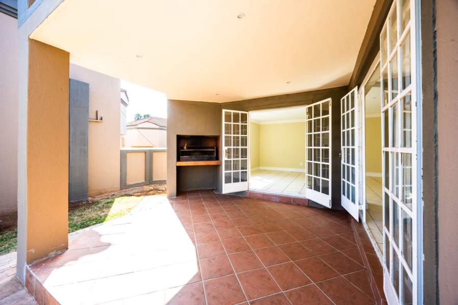 4 Bedroom Property for Sale in Equestria Gauteng