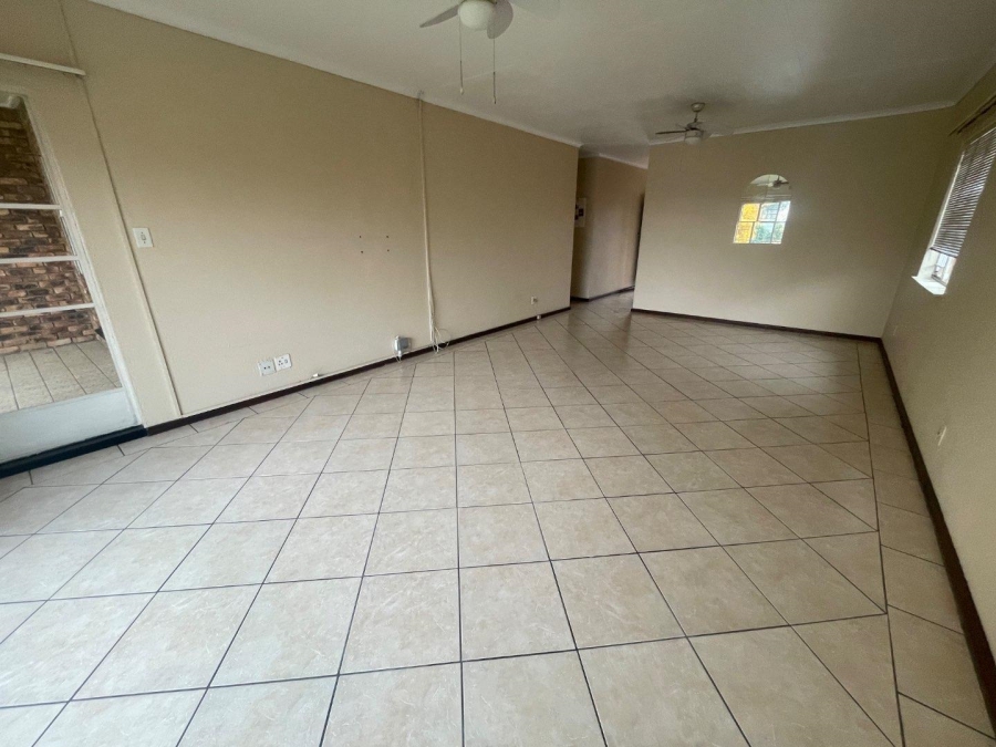 2 Bedroom Property for Sale in Edleen Gauteng
