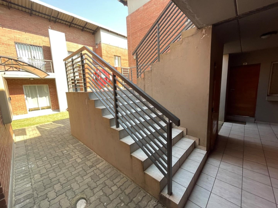 2 Bedroom Property for Sale in Esther Park Gauteng