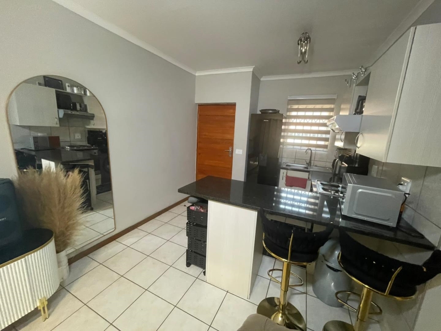 2 Bedroom Property for Sale in Esther Park Gauteng