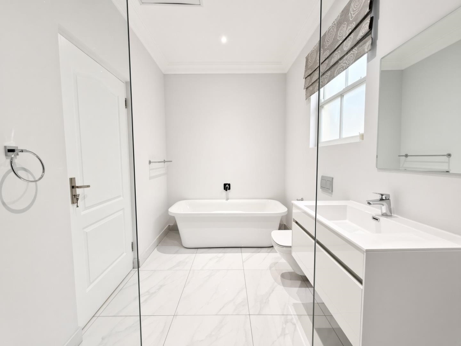 3 Bedroom Property for Sale in Bryanston Gauteng