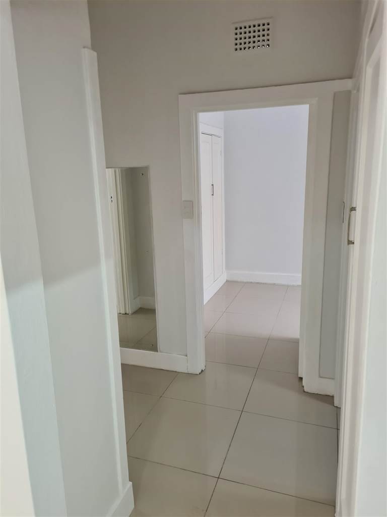 To Let 2 Bedroom Property for Rent in Illovo Gauteng