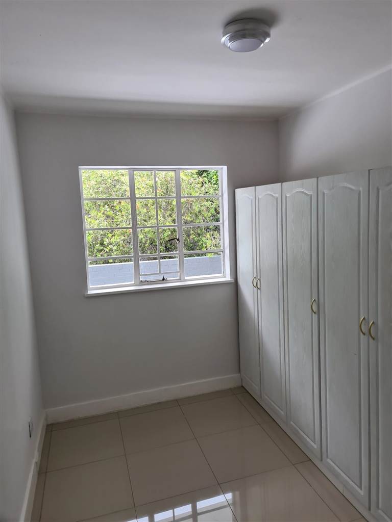 To Let 2 Bedroom Property for Rent in Illovo Gauteng